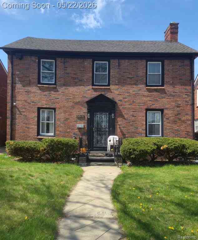 Homes For Sale - 5566 W Outer Drive <br/> Detroit, MI 48235