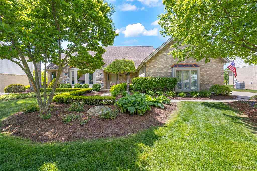 Homes For Sale - 36959 Dardanella Street <br/> Livonia, MI 48152