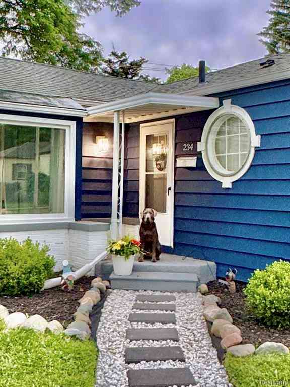Homes For Sale - 234 Draper Avenue <br/> Pontiac, MI 48341