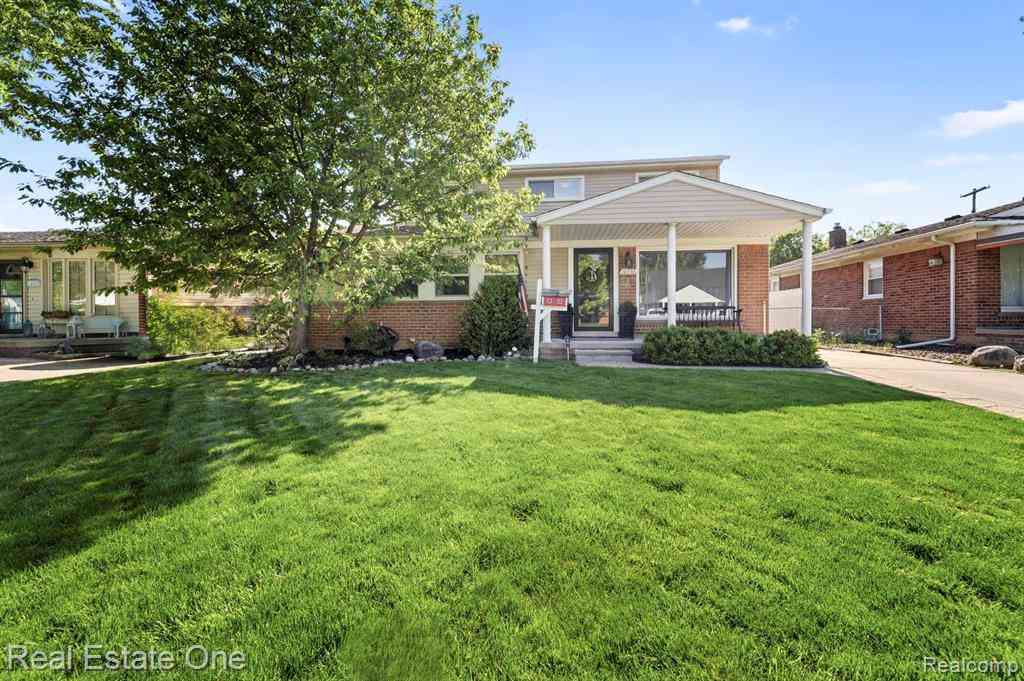 Homes For Sale - 16037 Cameron Street <br/> Southgate, MI 48195
