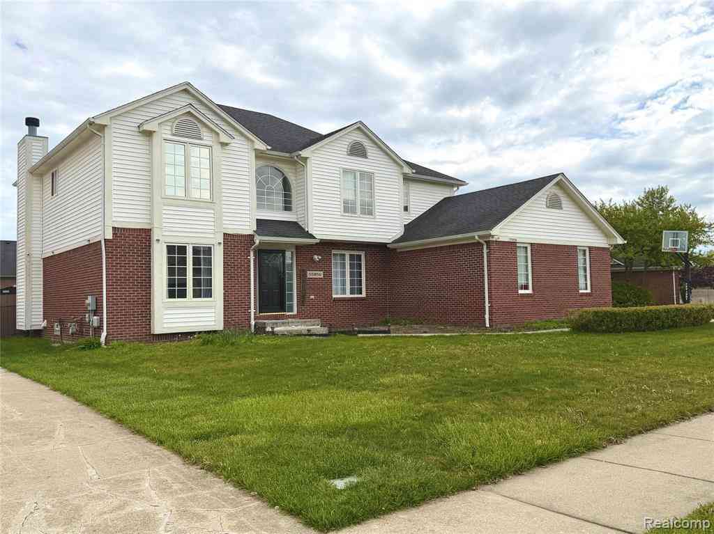 Homes For Sale - 55856 Serene Drive <br/> Macomb, MI 48042