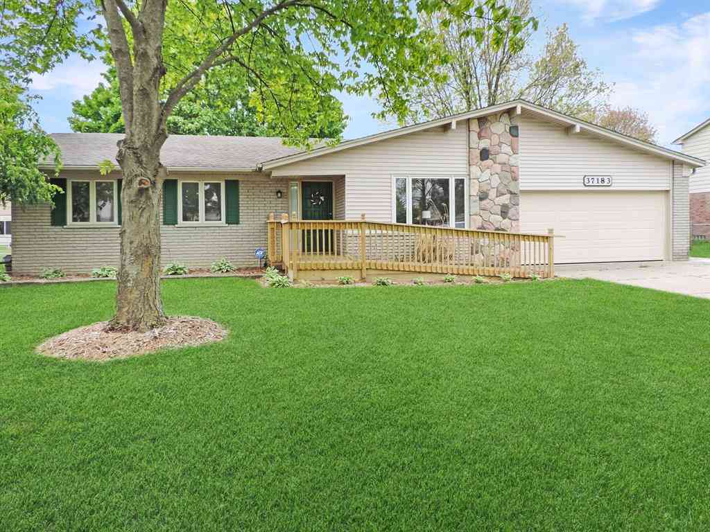 Homes For Rent - 37183 Vargo  <br/> Livonia, MI 48152
