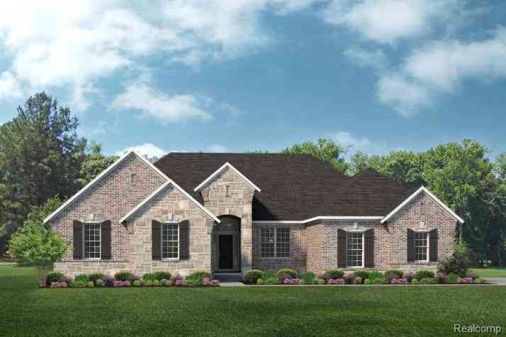 Homes For Sale - 1057 Overlook Drive <br/> Saline, MI 48176