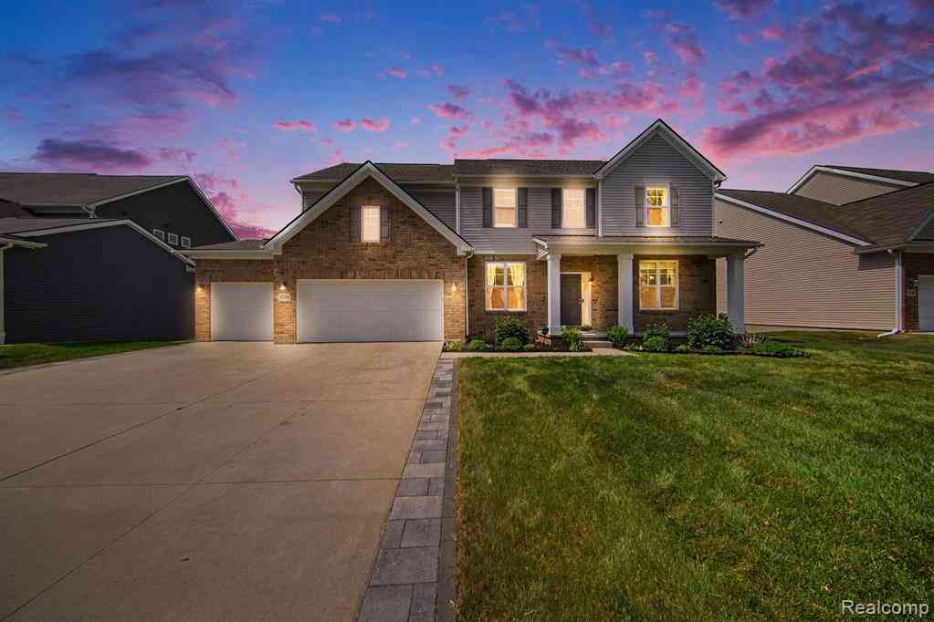 Homes For Sale - 4264 Lilac Lane <br/> Ypsilanti, MI 48197