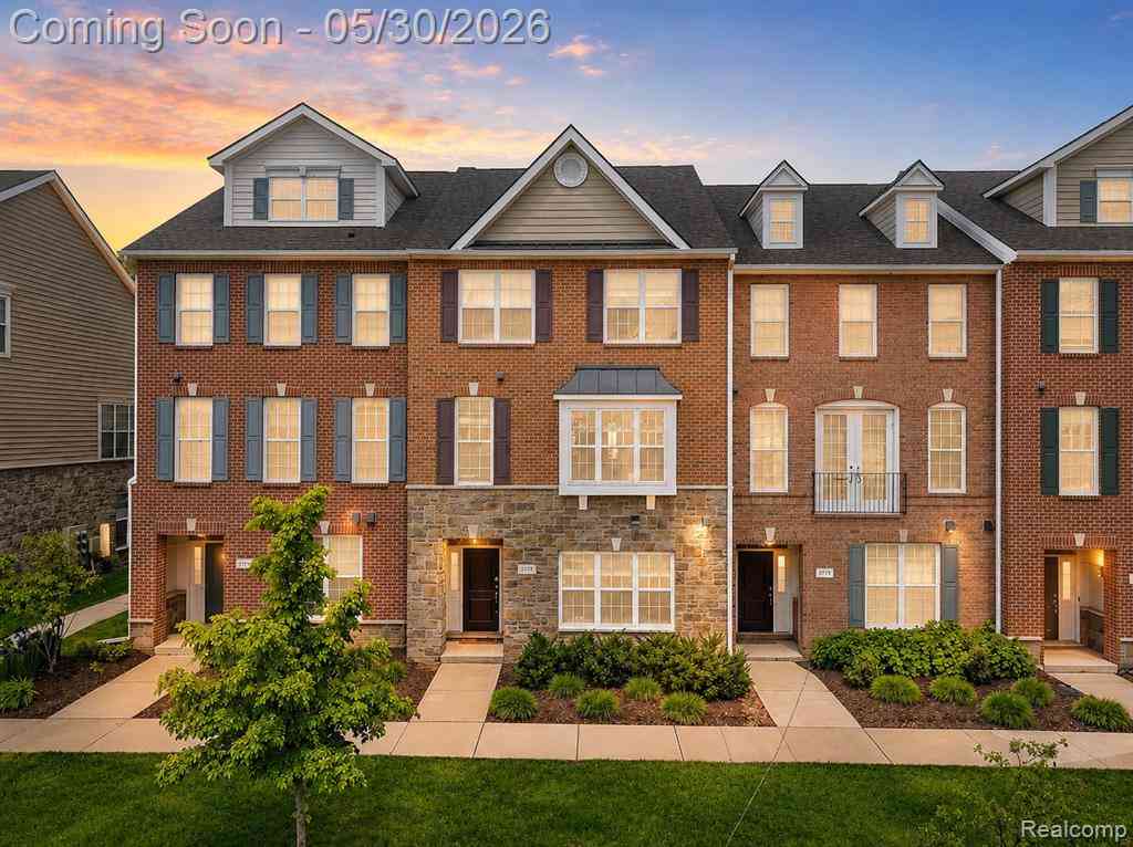 Condo For Sale - 2777 Ashcombe Drive <br/> Ann Arbor, MI 48105