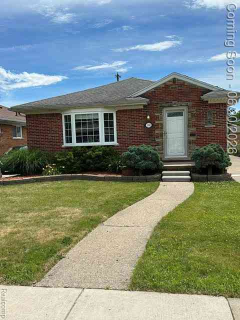 Homes For Sale - 17416 Veronica Avenue <br/> Eastpointe, MI 48021