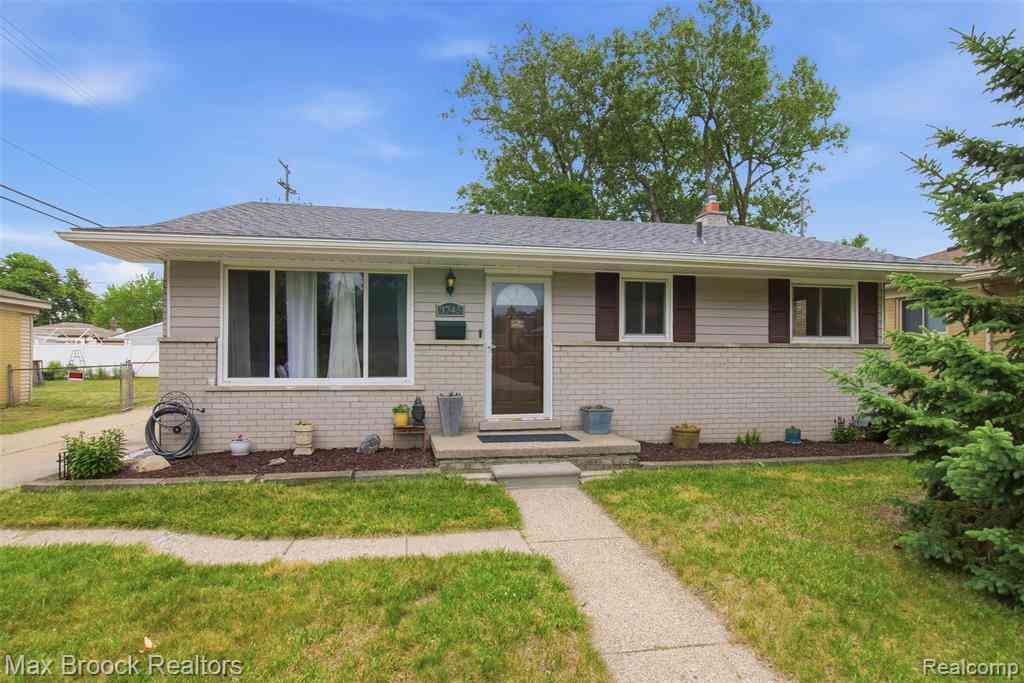 Homes For Sale - 3745 Hayes Street <br/> Wayne, MI 48184