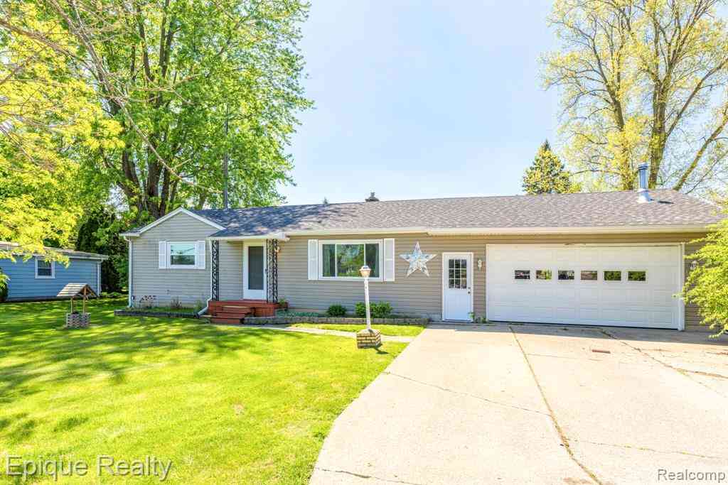 Homes For Sale - 11110 Davison Road <br/> Davison, MI 48423