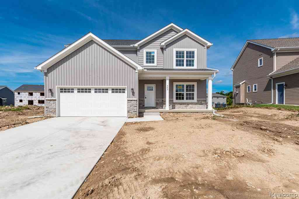 Homes For Sale - 10010 Santa Lucia Court <br/> Grand Blanc, MI 48439