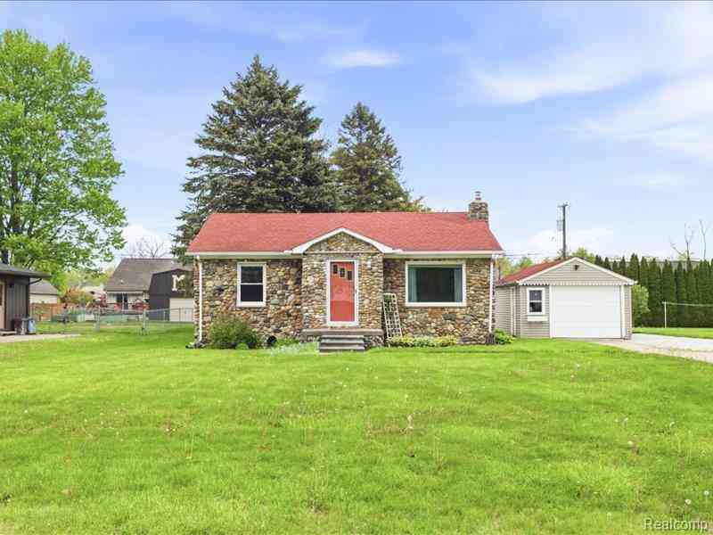 Homes For Sale - 87 Connecticut Avenue <br/> Marysville, MI 48040