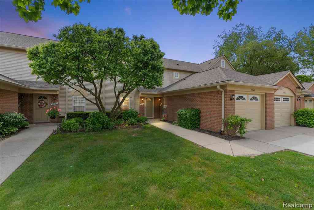 Condo For Sale - 55093 Westchester Drive  #45<br/> Shelby Twp, MI 48316