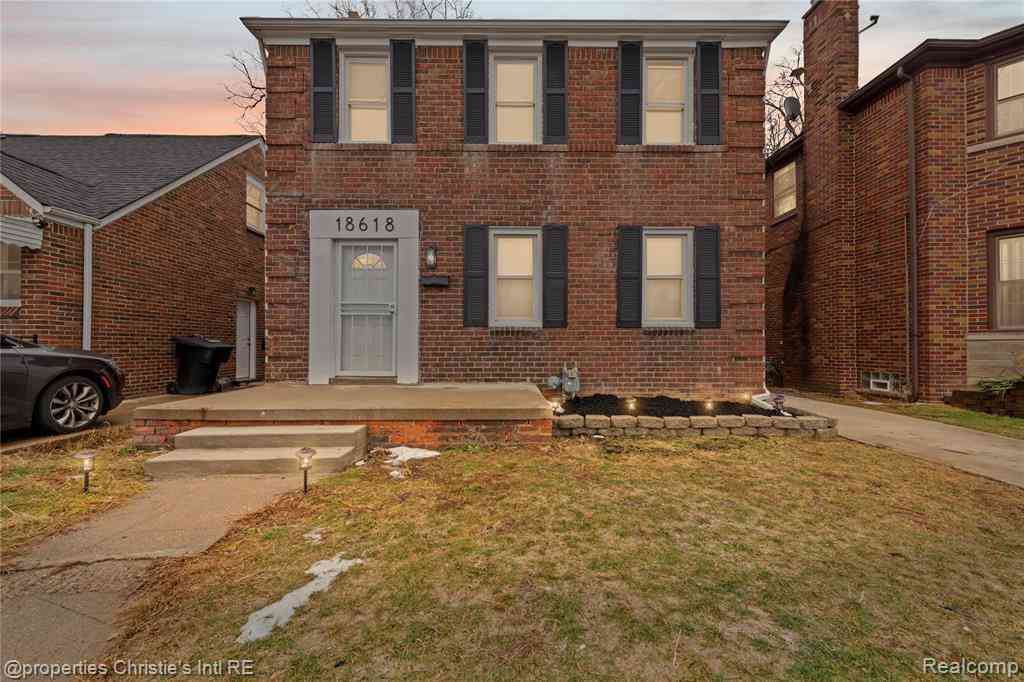 Homes For Sale - 18618 Kentucky Street <br/> Detroit, MI 48221
