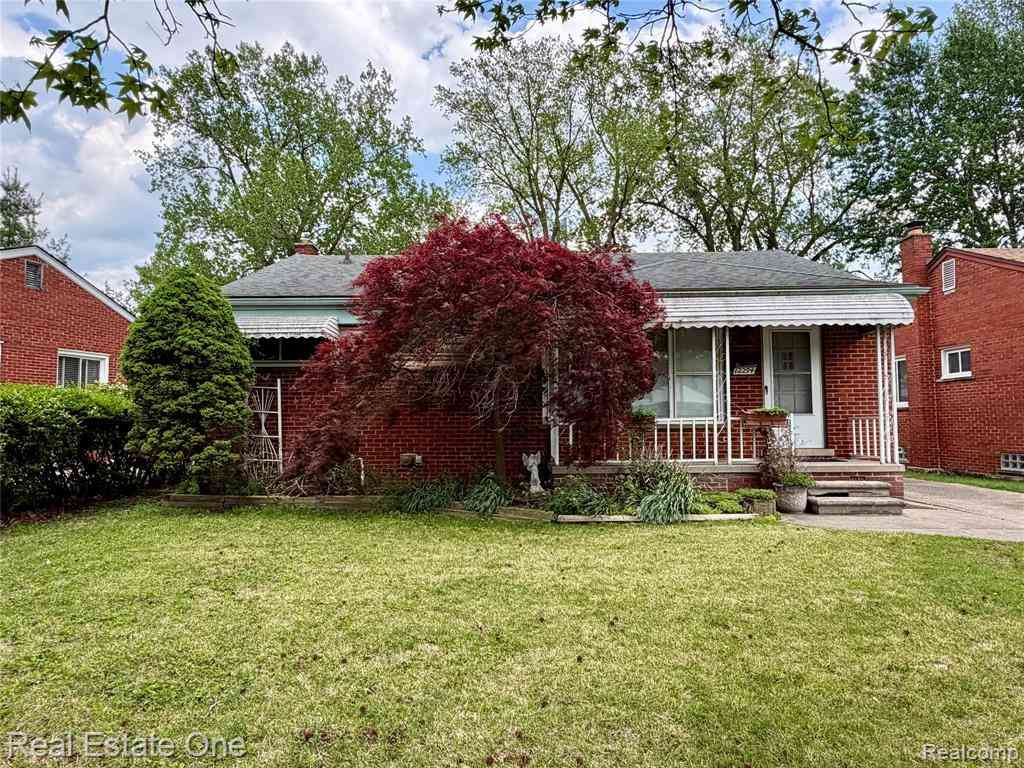 Homes For Sale - 12294 Nathaline Street <br/> Redford, MI 48239