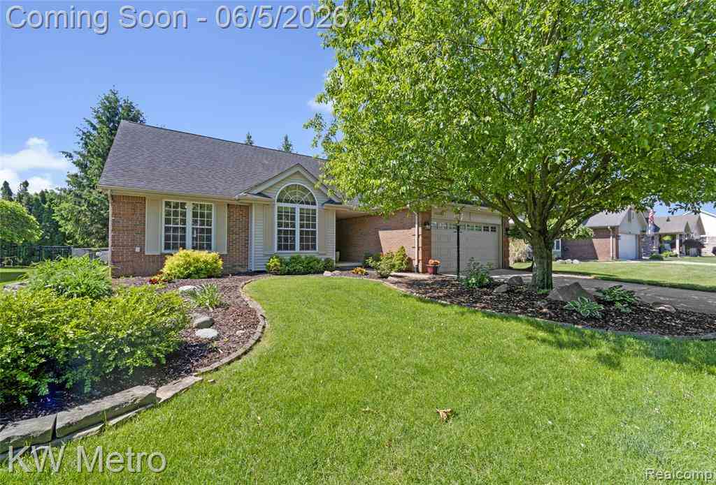 Homes For Sale - 14584 Sundew Lane <br/> Sterling Heights, MI 48312