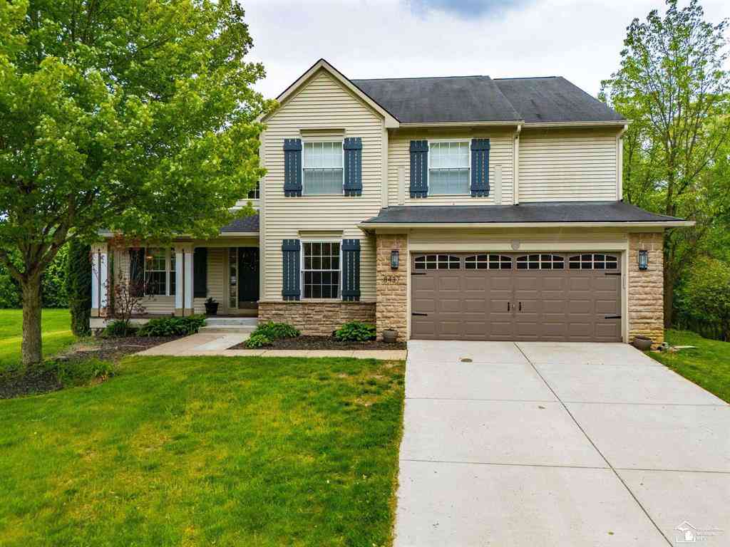 Homes For Sale - 8437 Parkridge Drive <br/> Dexter, MI 48130