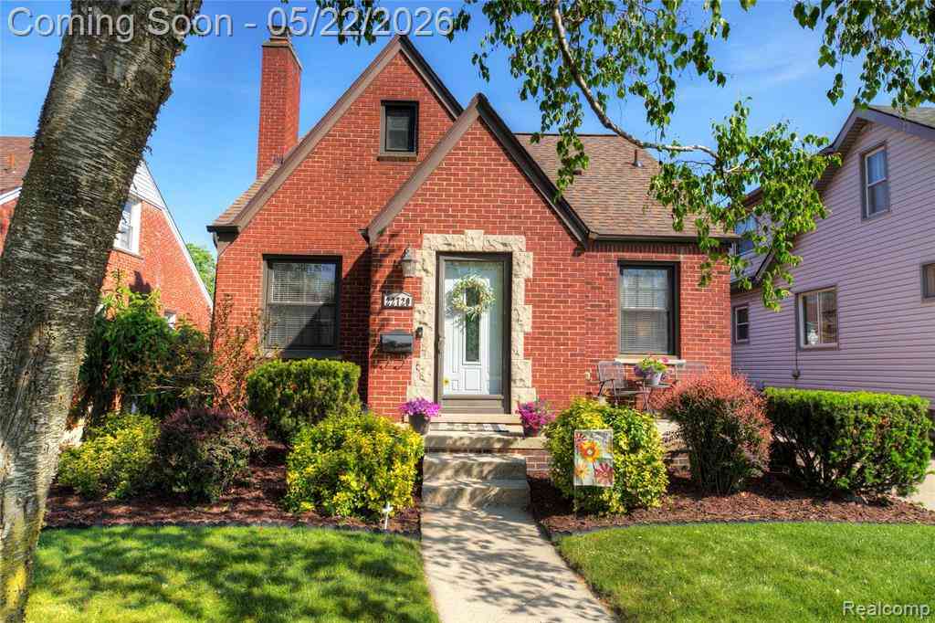 Homes For Sale - 22720 Wellington Street <br/> Dearborn, MI 48124
