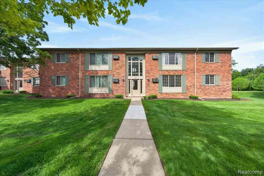Condo For Sale - 454 Romeo Road  #226<br/> Rochester, MI 48307
