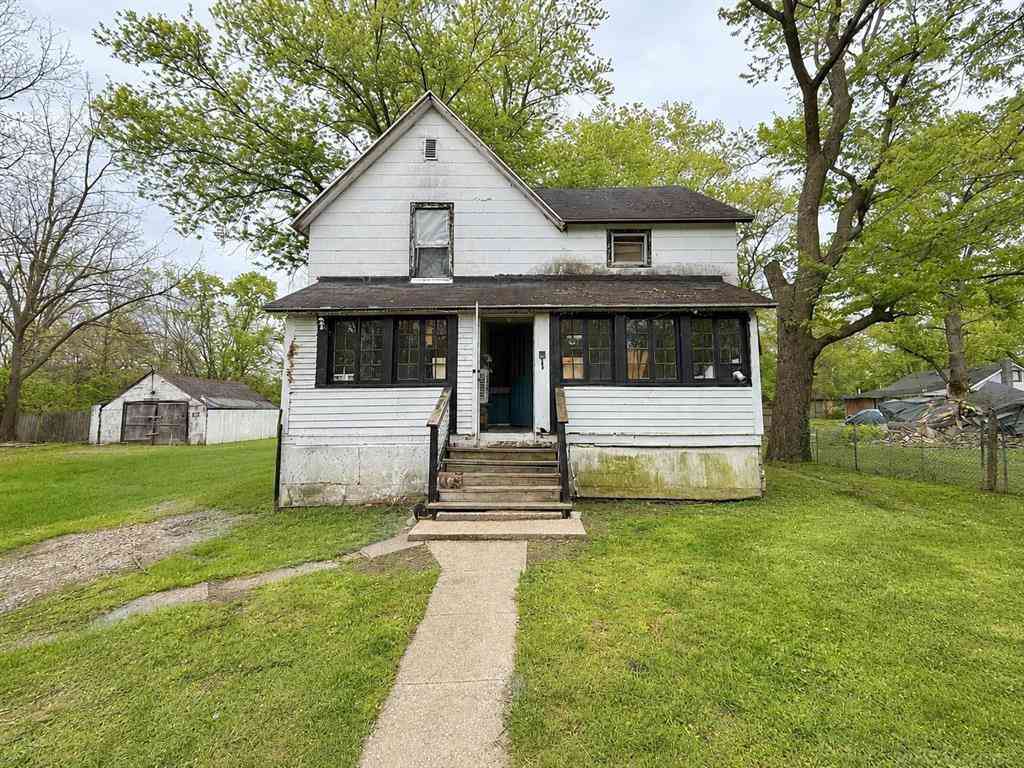 Homes For Sale - 939 Field Avenue <br/> Kalamazoo, MI 49048