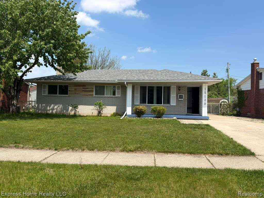 Homes For Rent - 15129 Elderwood Drive <br/> Warren, MI 48088