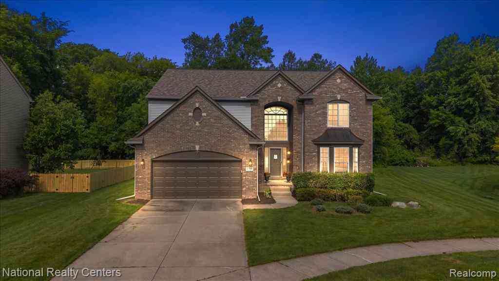Homes For Sale - 9780 David Lane <br/> Oakland County, White Lake, MI 48386