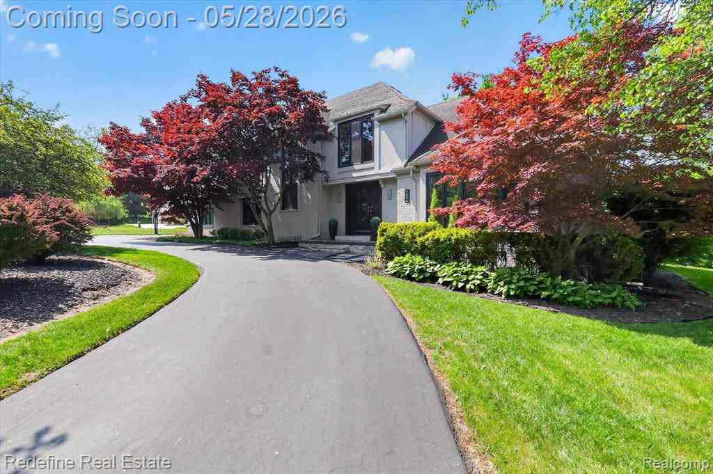 Homes For Sale - 4296 Barcroft Way <br/> West Bloomfield, MI 48323