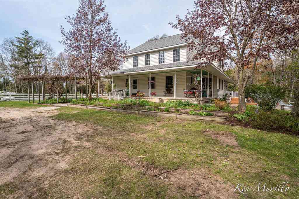 Homes For Sale - 1519 N Roscommon Road <br/> Roscommon County, Roscommon, MI 48653