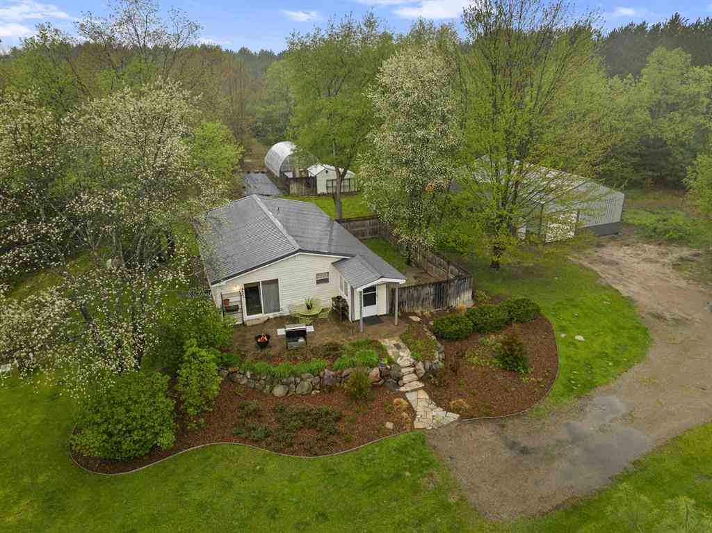 Homes For Sale - 11774 Healey Lake Road <br/> Manistee County, Bear Lake, MI 49614