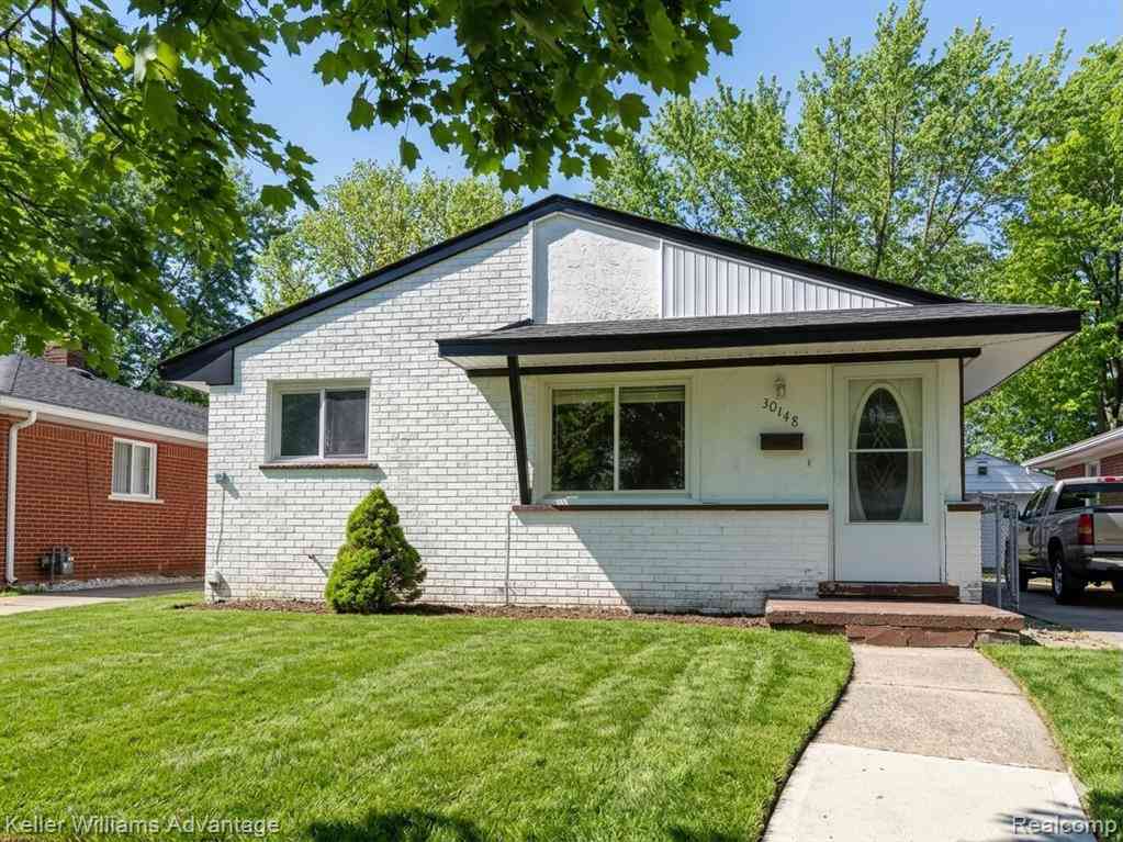 Homes For Sale - 30148 Hazelwood Street <br/> Inkster, MI 48141