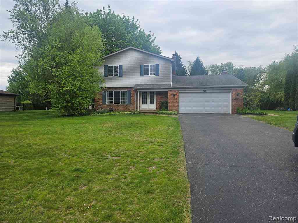 Homes For Sale - 1210 Bay Ridge <br/> Highland, MI 48356