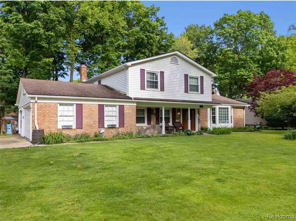 Homes For Sale - 23228 Gilbar Street <br/> Novi, MI 48375