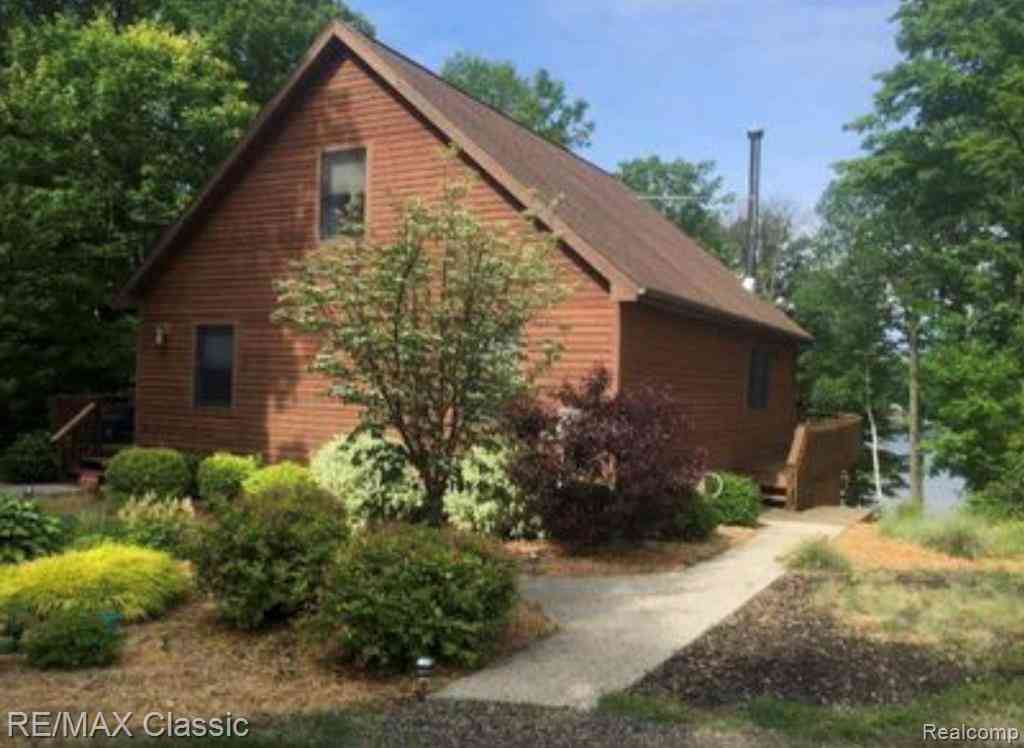 Homes For Sale - 5091 W Kinney Road <br/> Mason County, Ludington, MI 49431