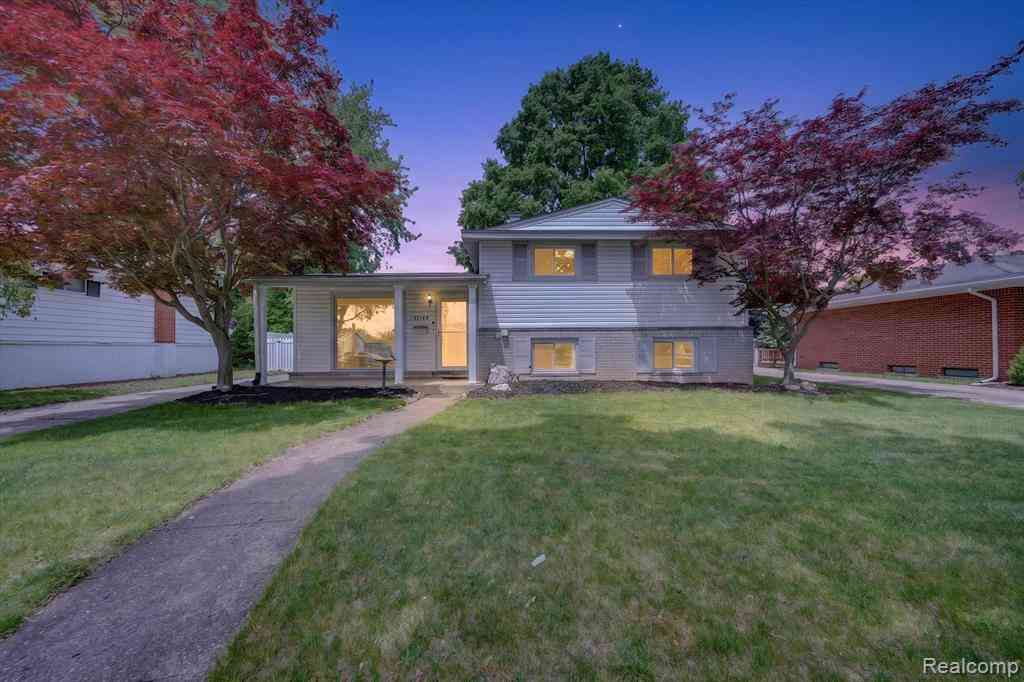 Homes For Sale - 37168 Vincent Street <br/> Westland, MI 48186