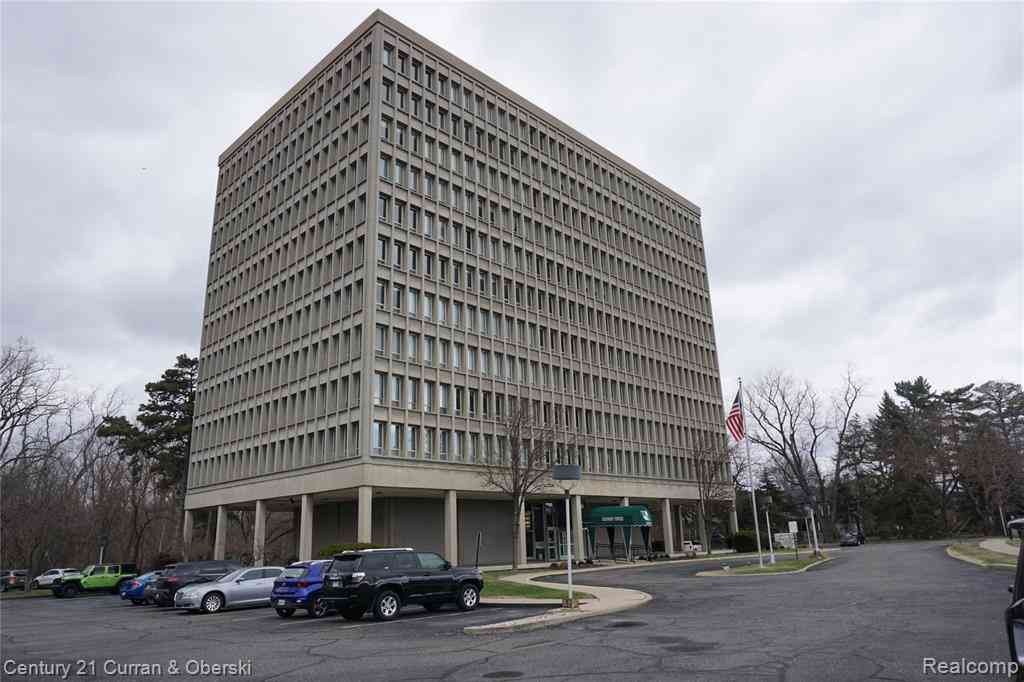 Condo For Rent - 22700 Garrison Street  #710<br/> Dearborn, MI 48124