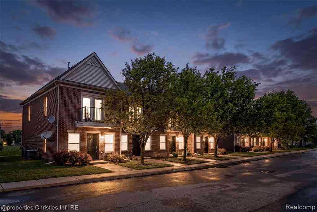Condo For Sale - 281 E Palmer Street  #7<br/> Detroit, MI 48202