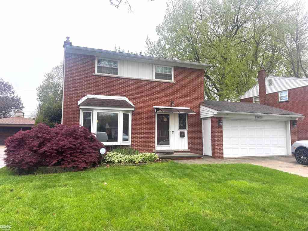 Homes For Sale - 29337 Roan Drive <br/> Warren, MI 48093