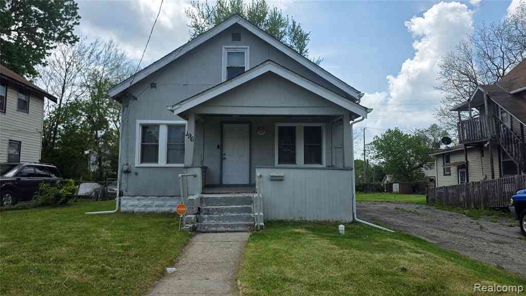 Homes For Sale - 196 Beach Street <br/> Pontiac, MI 48342