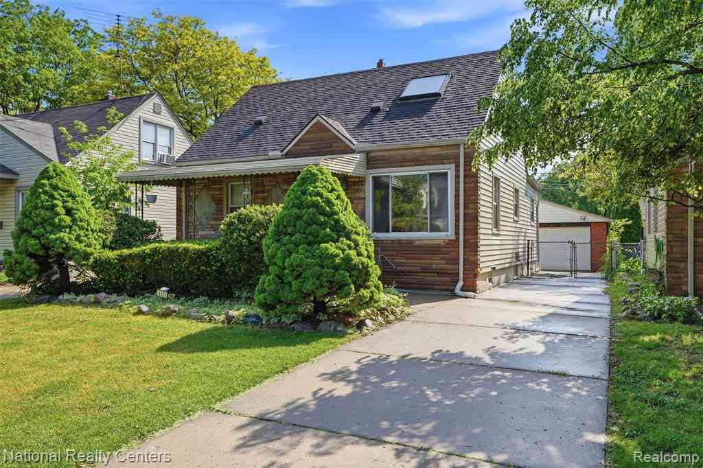 Homes For Sale - 3329 Detroit Street <br/> Dearborn, MI 48124