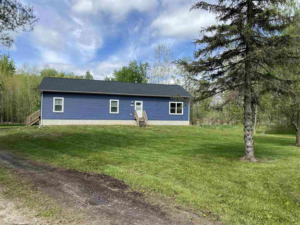 Homes For Sale - 3929 Sheridan Road <br/> Saint Clair County, Emmett, MI 48022