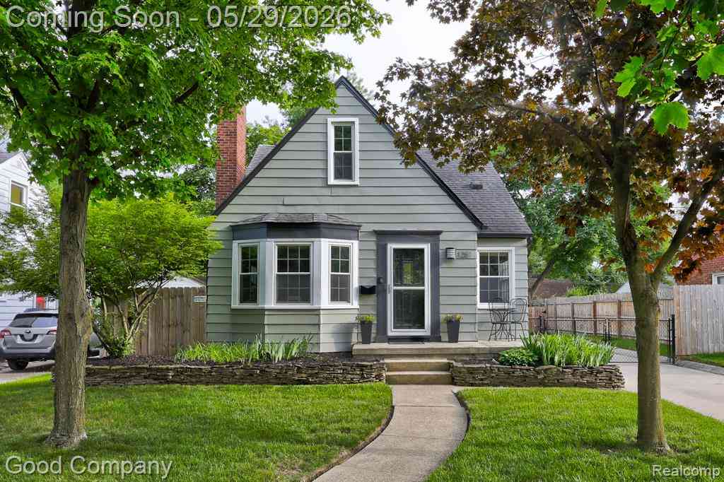 Homes For Sale - 1281 W Saratoga Street <br/> Oakland County, Ferndale, MI 48220