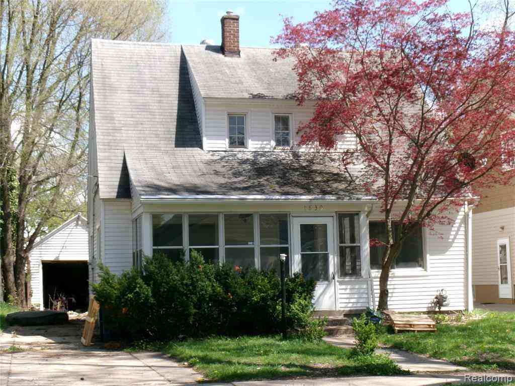 Homes For Sale - 1830 Linden Avenue Se SE<br/> Grand Rapids, MI 49507