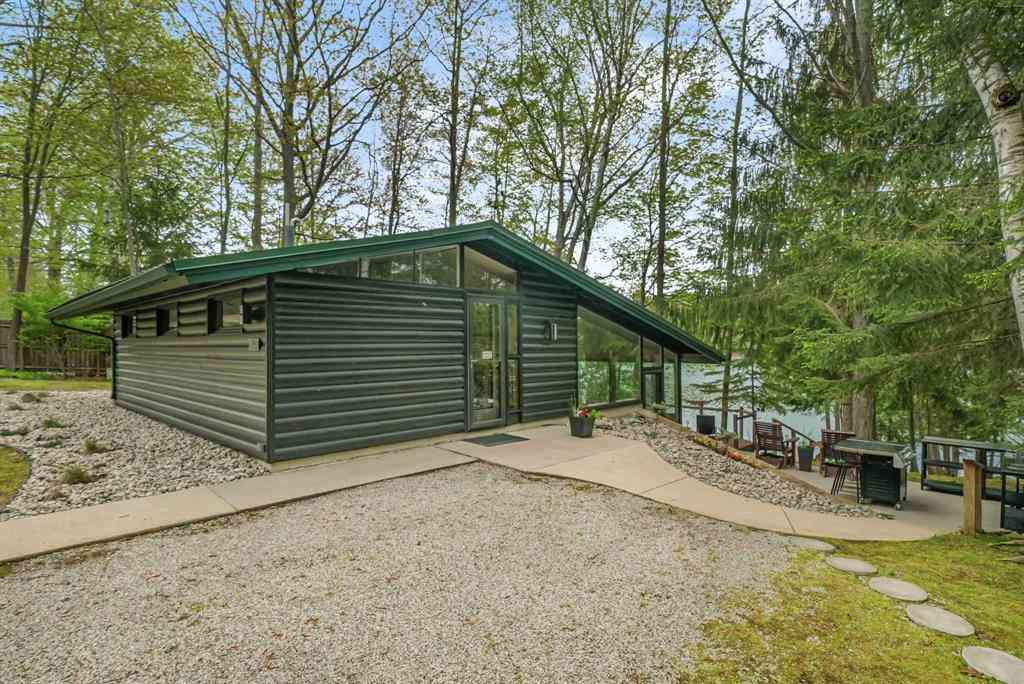 Homes For Sale - 306 Highview Road <br/> Grand Traverse County County, Traverse City, MI 49696