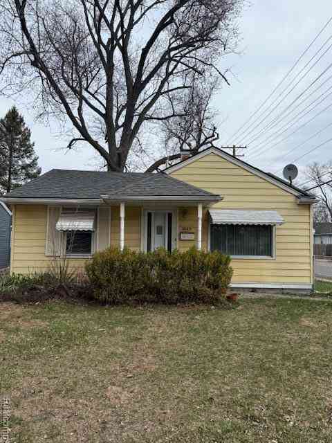Homes For Rent - 2023 Ardmore Drive <br/> Ferndale, MI 48220