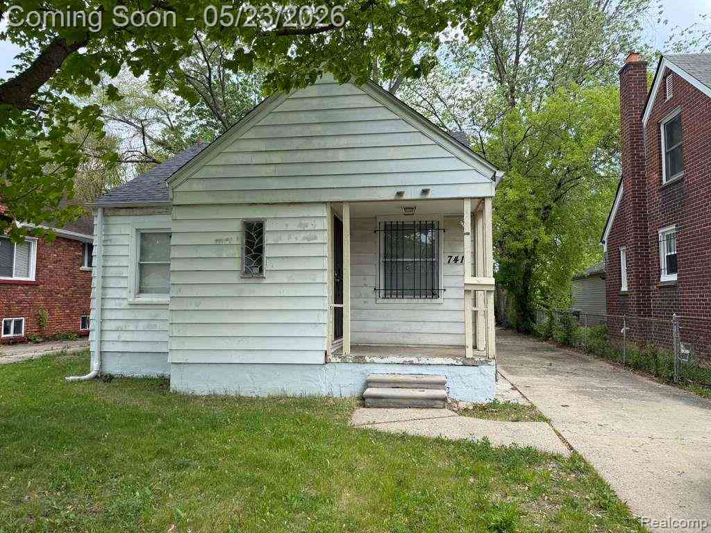 Homes For Sale - 7416 Heyden Street <br/> Detroit, MI 48228