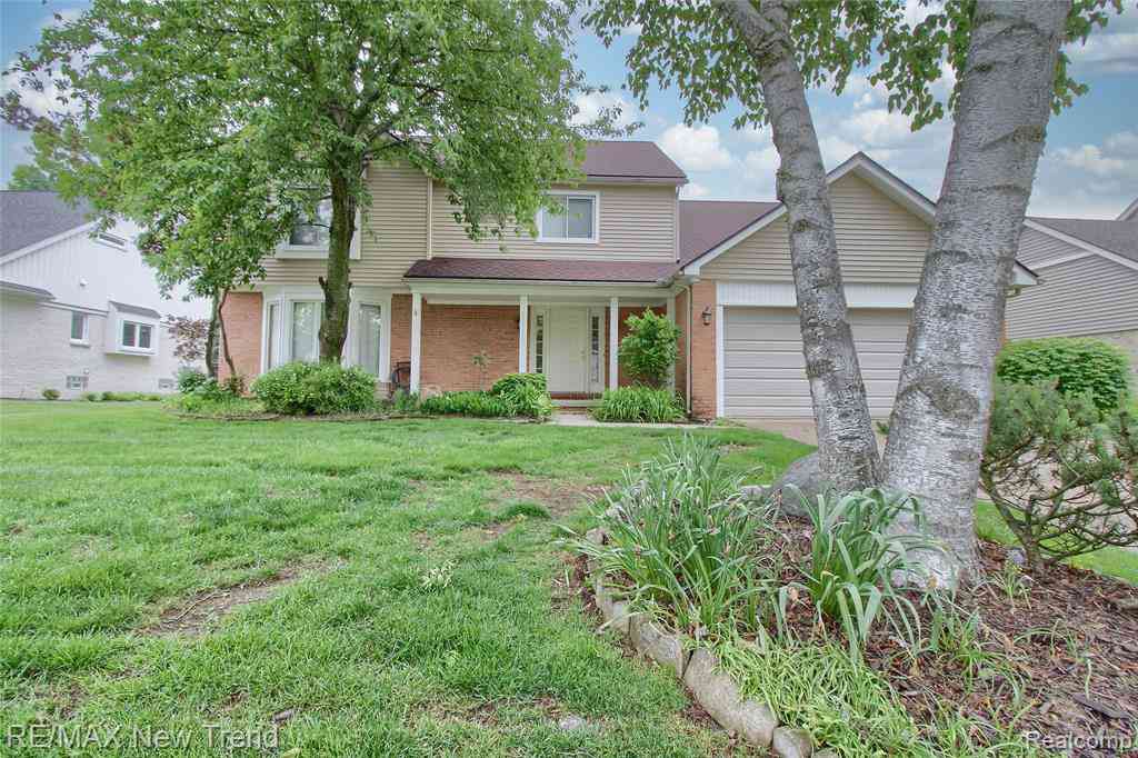 Homes For Rent - 24498 Redwing Drive <br/> Novi, MI 48374