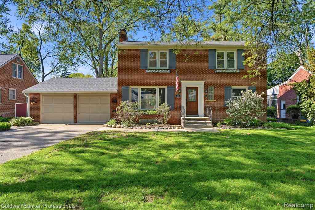 Homes For Sale - 18761 Dolores Avenue <br/> Lathrup Village, MI 48076