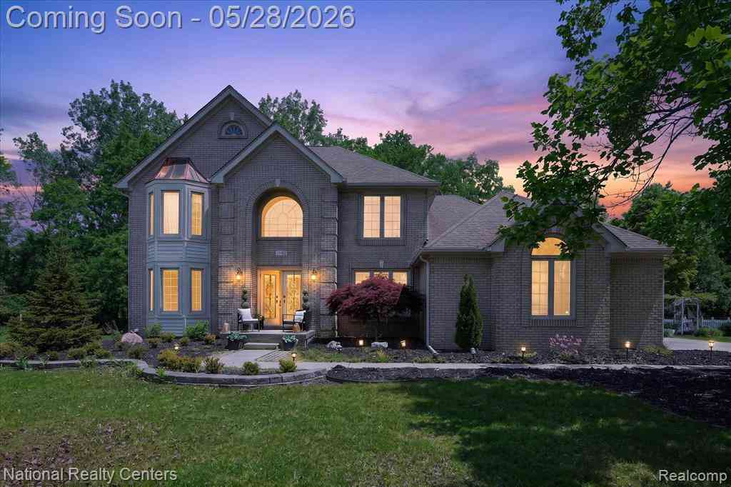Homes For Sale - 47222 Northgate Court <br/> Canton, MI 48188