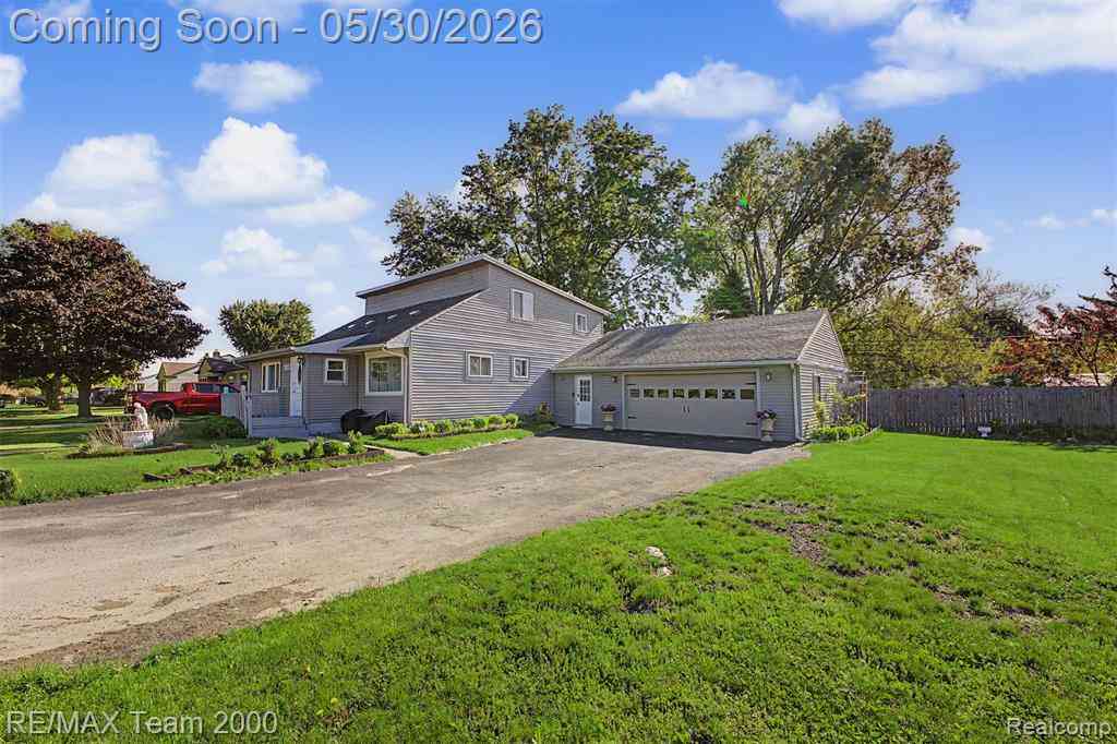 Homes For Sale - 13867 Humphrey Street <br/> Southgate, MI 48195