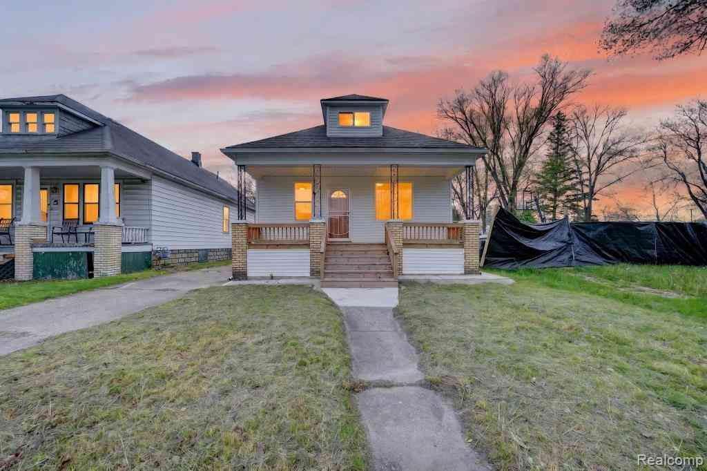 Homes For Sale - 13735 Gable Street <br/> Hamtramck, MI 48212
