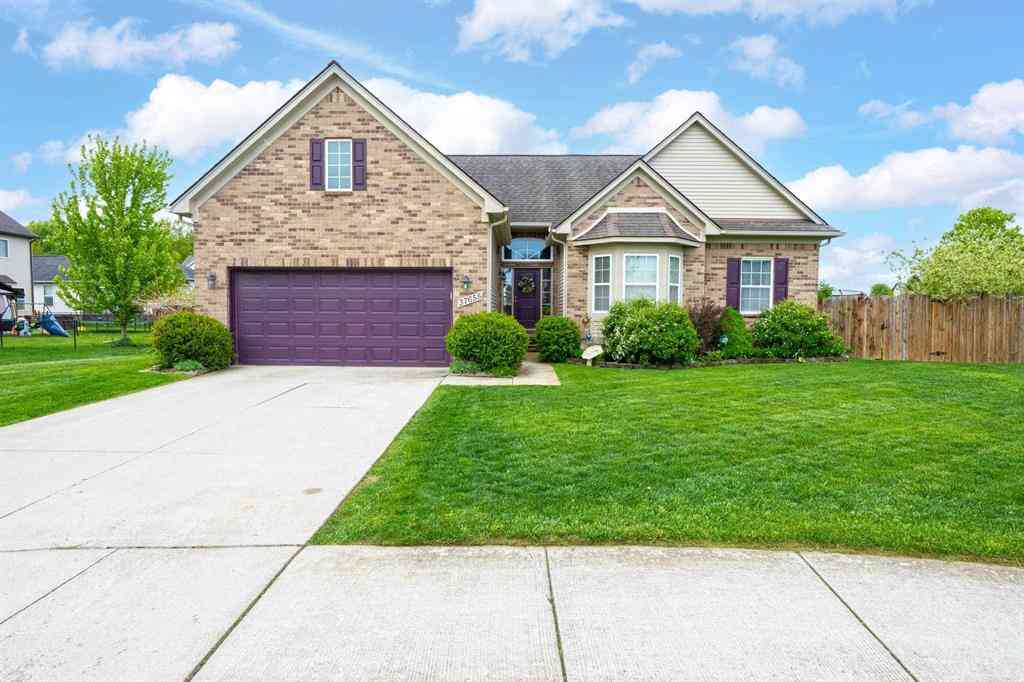 Homes For Sale - 37655 Maddi Court <br/> Macomb County, New Baltimore, MI 48047