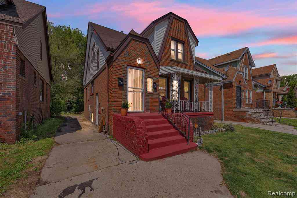Homes For Rent - 16147 Snowden Street <br/> Detroit, MI 48235